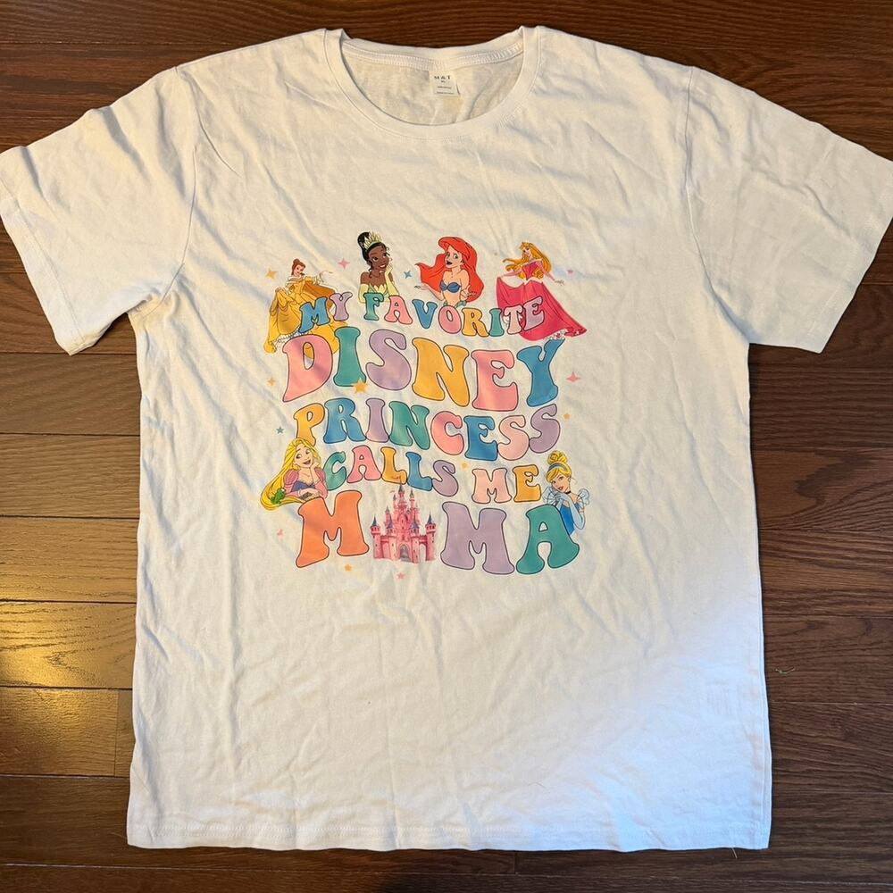 Women’s M&T Disney Graphic Mom t-Shirt Size XL NWOT